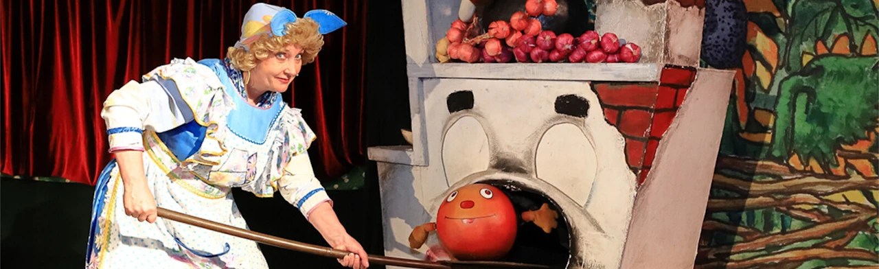 Постер Тётушка Луша и колобок Ванюша в Москве