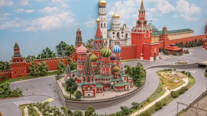 Постер Музей «Царь-Макет»