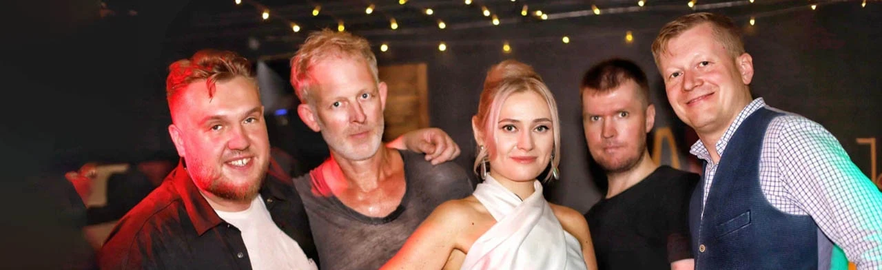 Постер NADĒYA