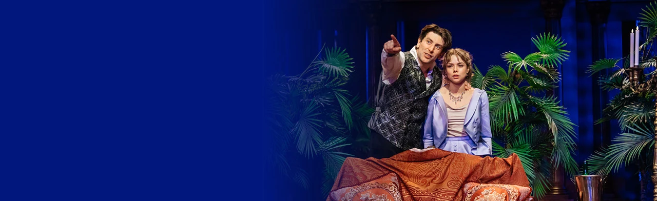 Постер Красавец мужчина в Москве