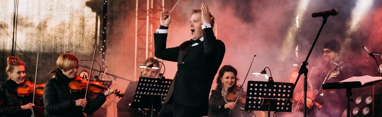 Постер Рок-хиты с симфоническим оркестром в Москве