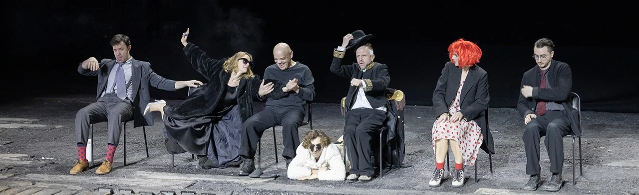 Постер Р в Москве