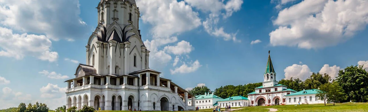 Постер Коломенское: будни и праздники русских царей в Москве