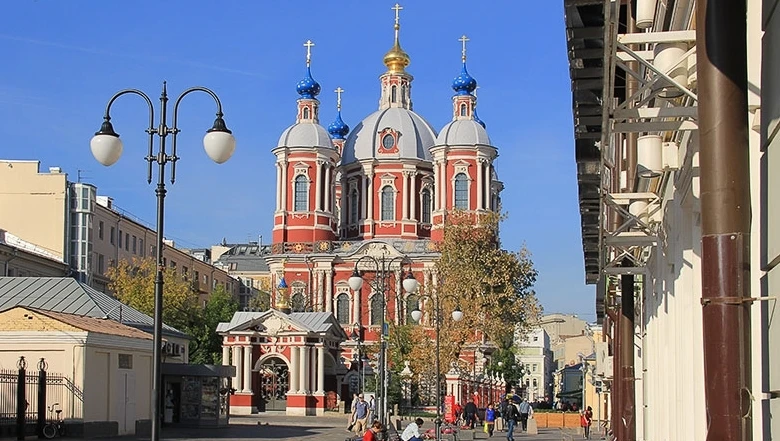 Постер площадки Климентовский переулок (м. Третьяковская)