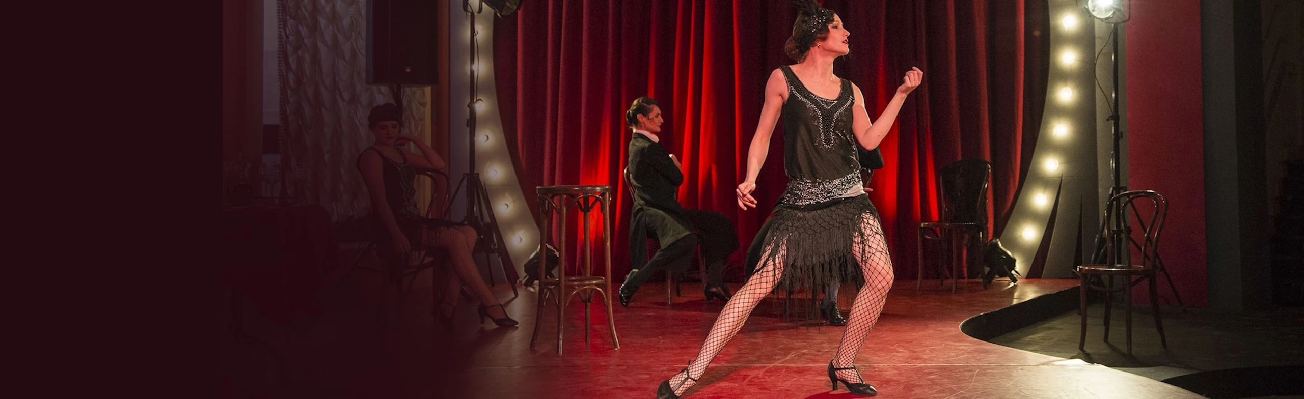 Постер Серебряное зеркало