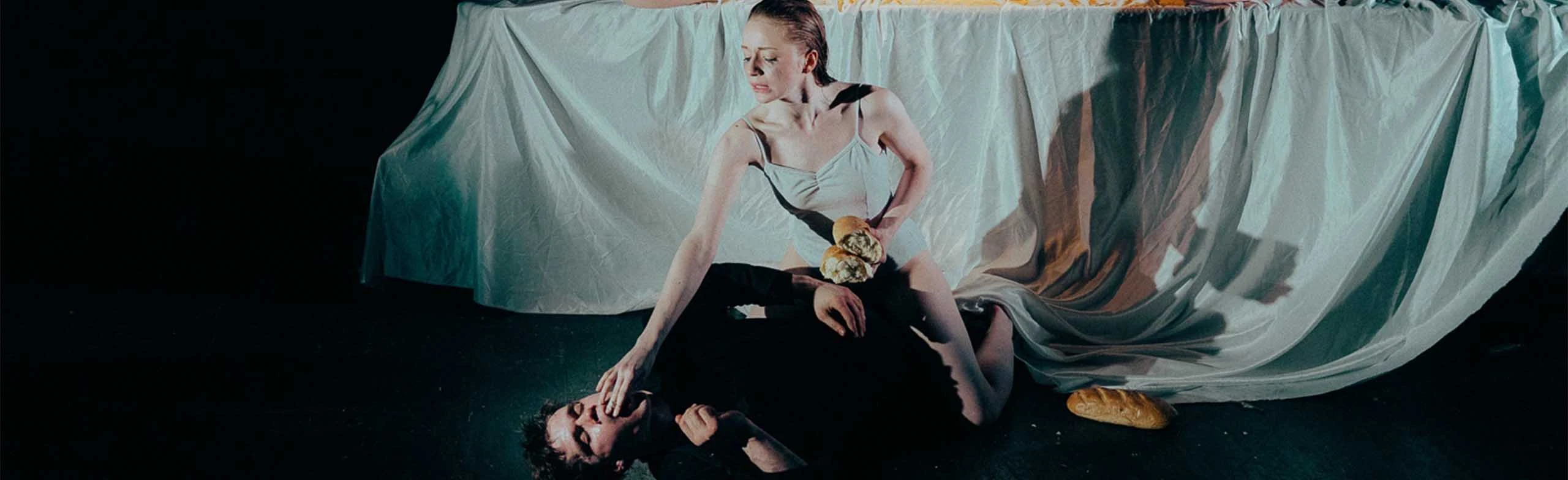 Постер Вишневый сад. Любовь на крови в Москве