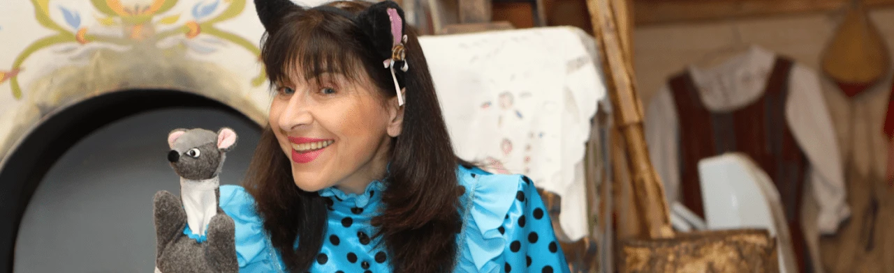 Постер Тили-бом, тили-бом! Едем к Кошке в новый дом! в Москве