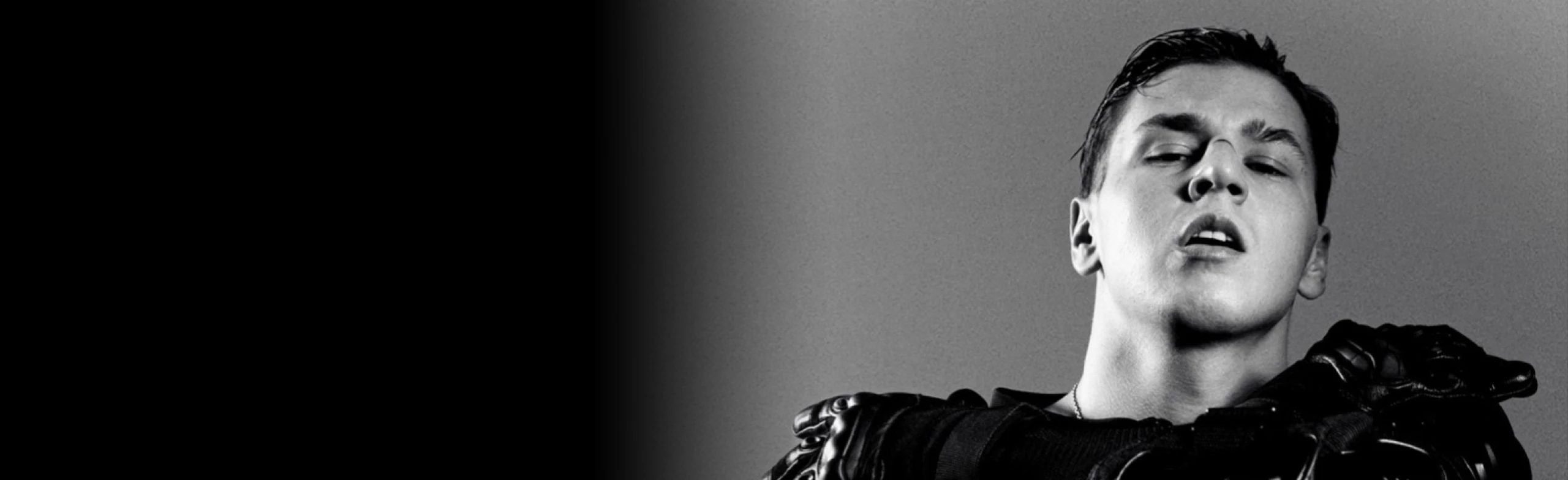 Постер Yasmi в Нижнем Новгороде