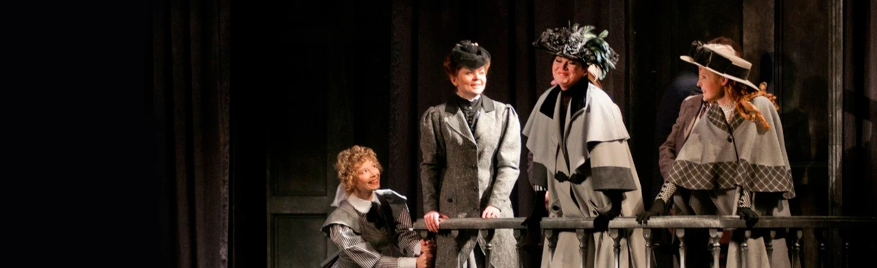 Постер Вишневый сад в Нижнем Новгороде