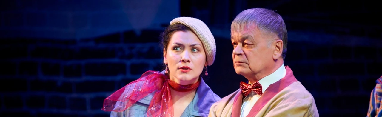 Постер Параллельные влюбленности в Нижнем Новгороде