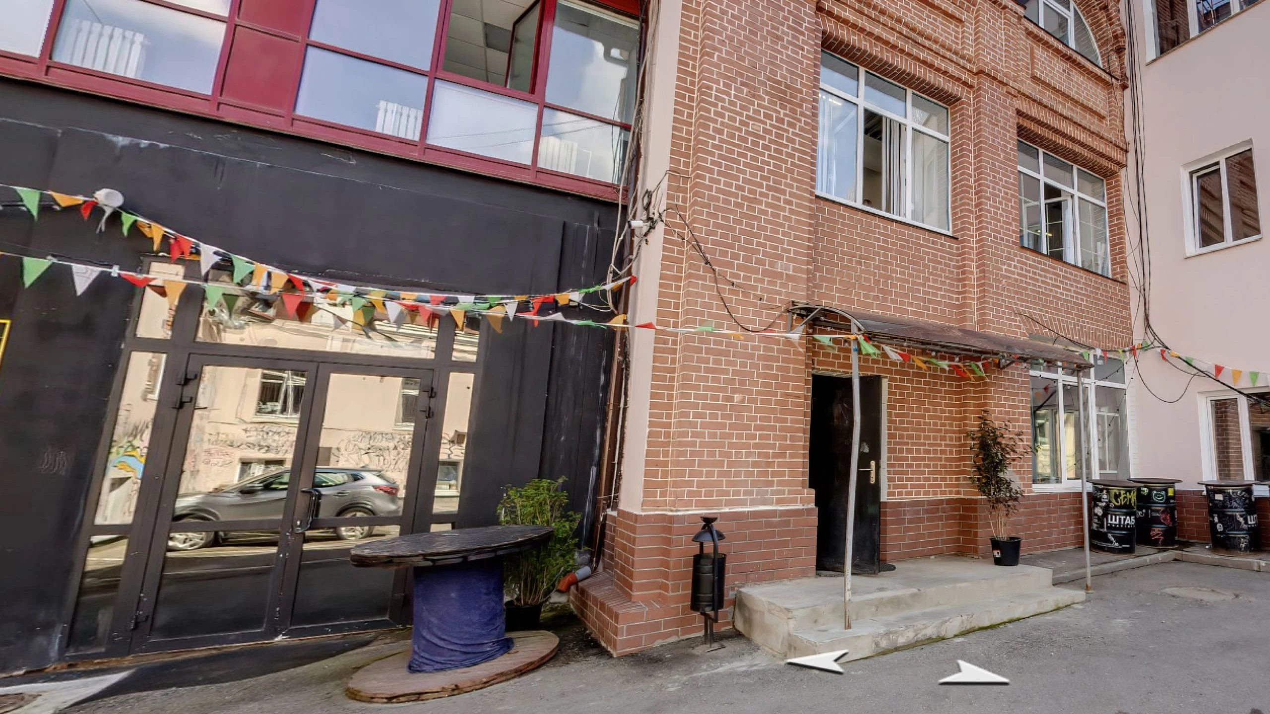 Постер Бар "Cargo Cult"