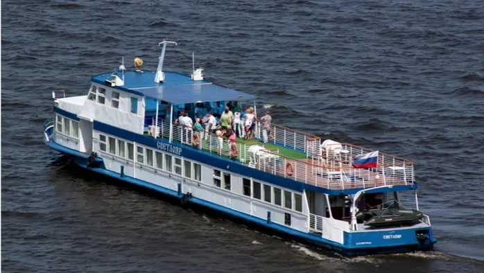 Постер площадки Теплоход «Светлояр»