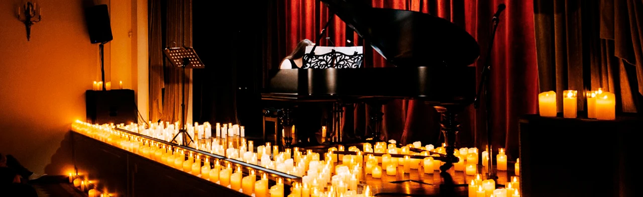 Постер Людовико Эйнауди. Неоклассика при свечах в Нижнем Новгороде