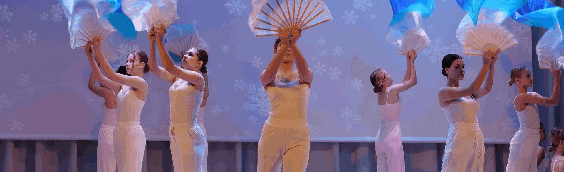 Постер Пока часы 12 бьют! Концерт в Нижнем Новгороде