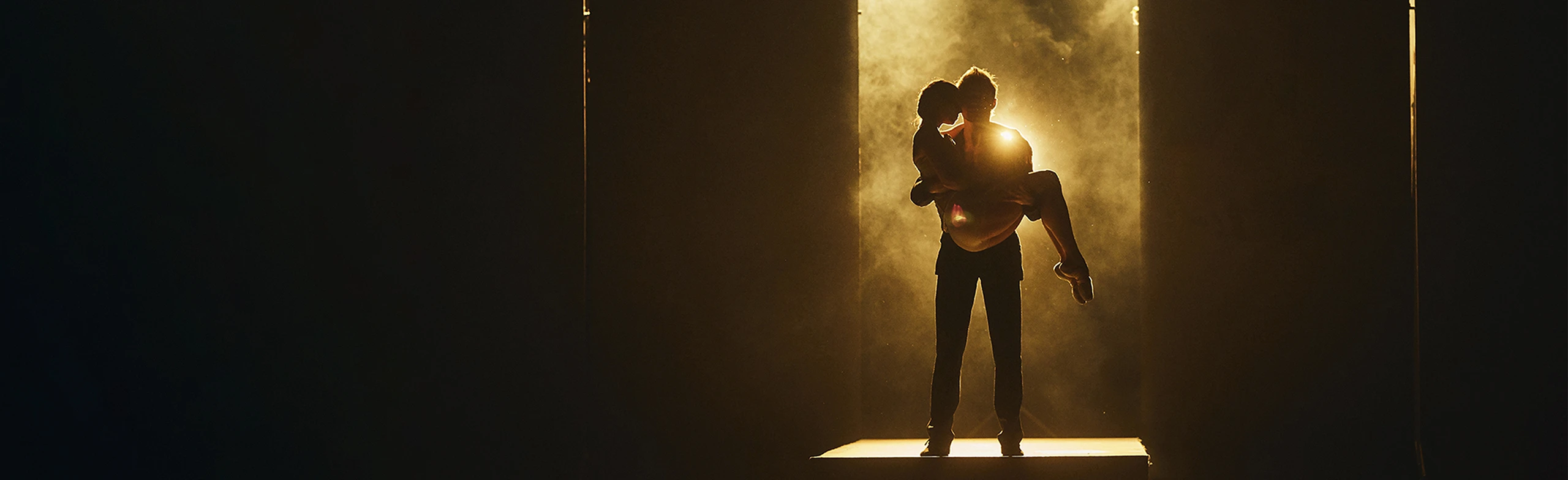 Постер Шепот (Ssss), Радио и Джульетта (Radio and Juliet) в Новосибирске