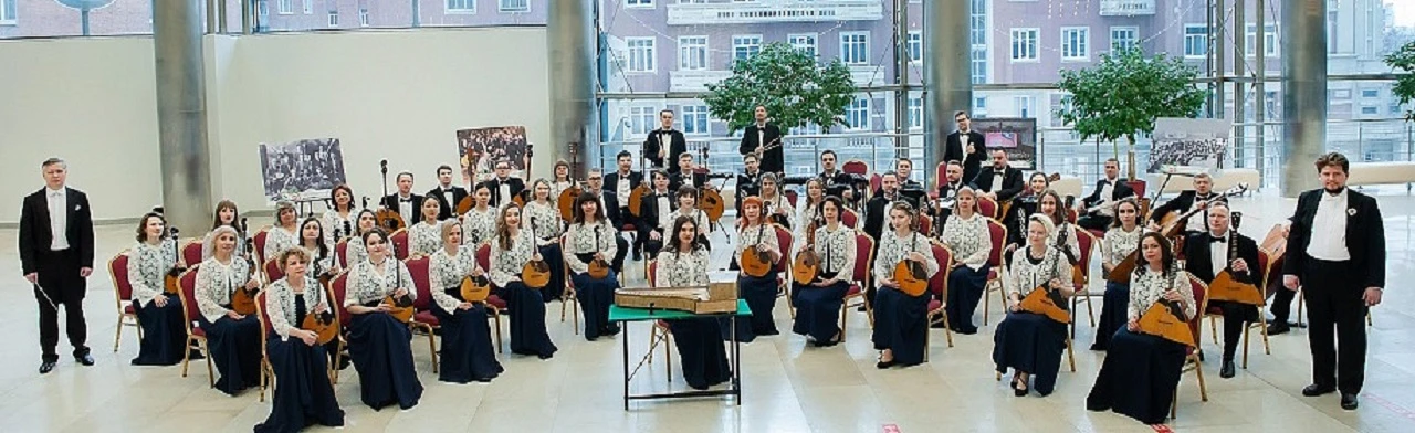 Постер Под жарким небом Испании в Новосибирске