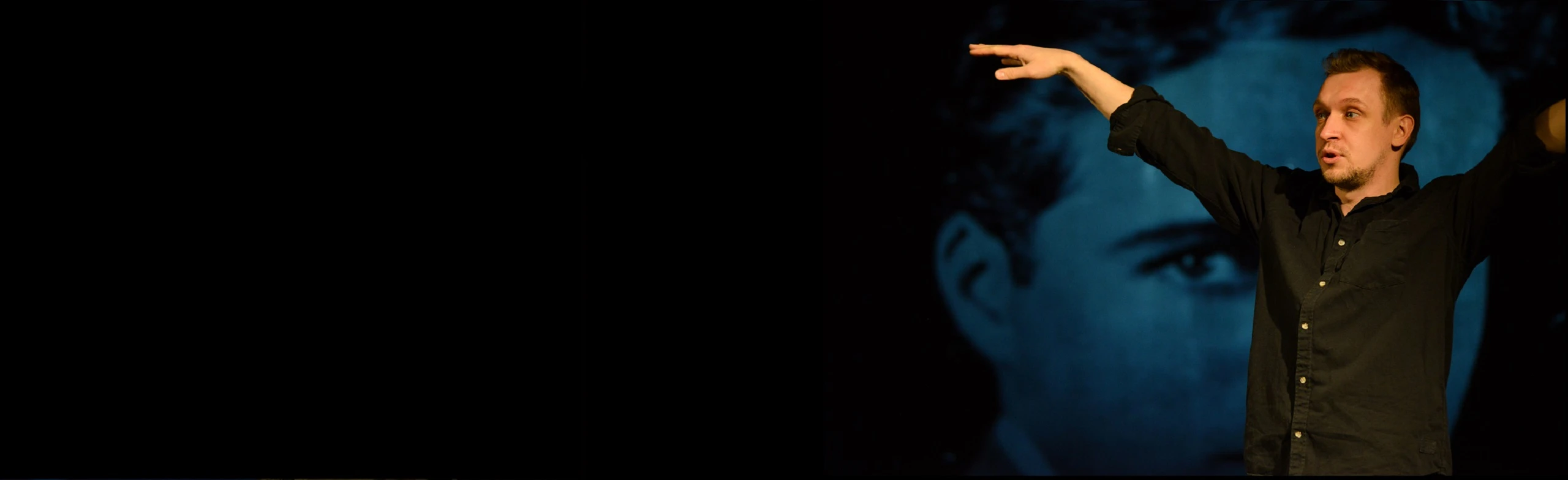 Постер Великий бродяга в Новосибирске