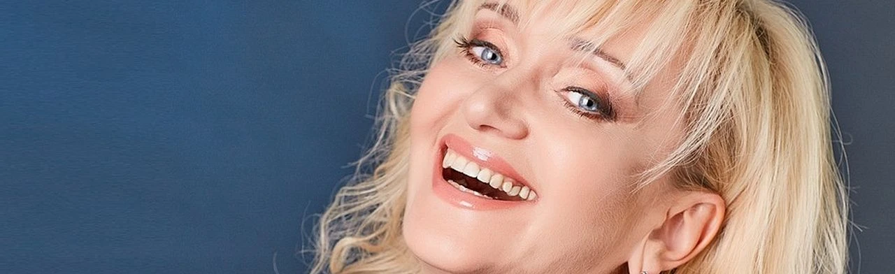 Постер Белый роман в Новосибирске