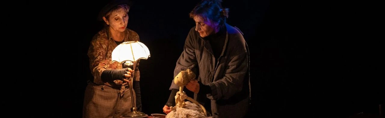 Постер Хлам: История падения наверх в Новосибирске