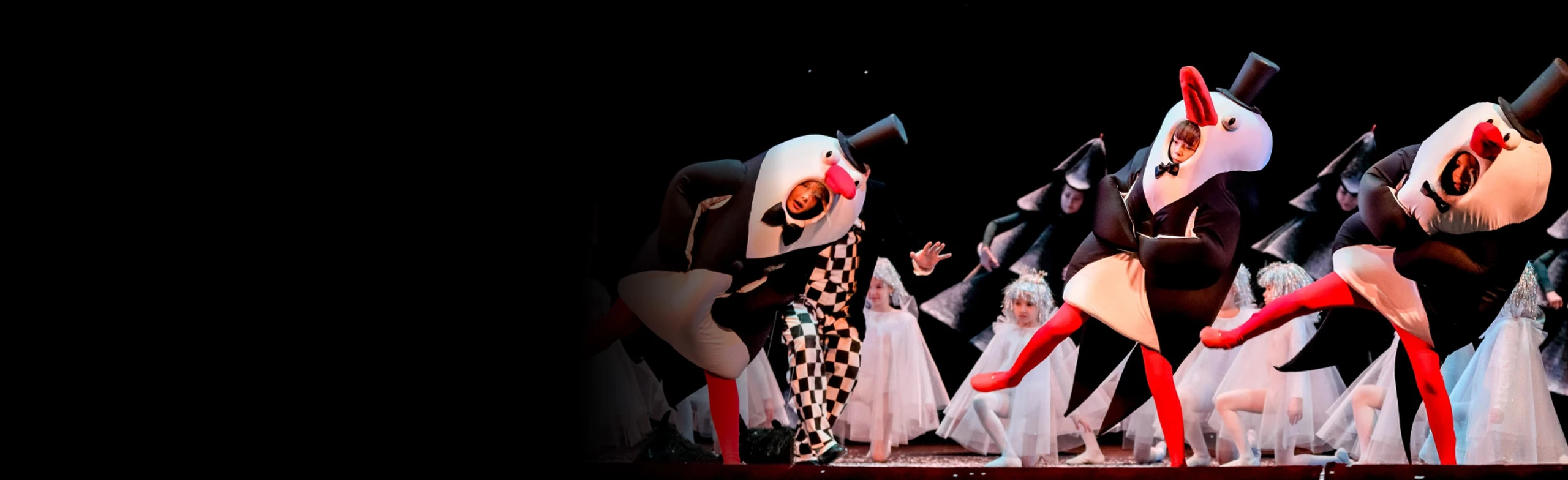 Постер Новогодние приключения в оперной стране