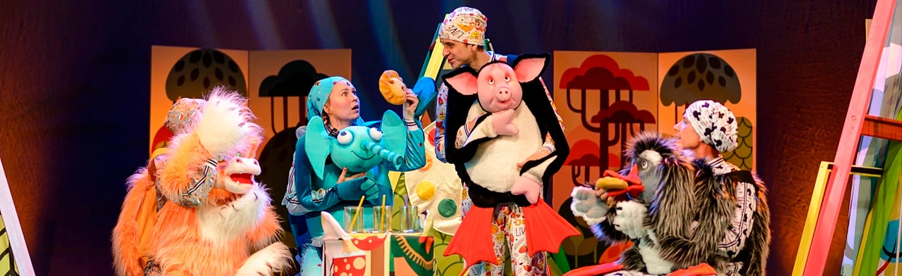 Постер Сказки смешанного леса в Перми