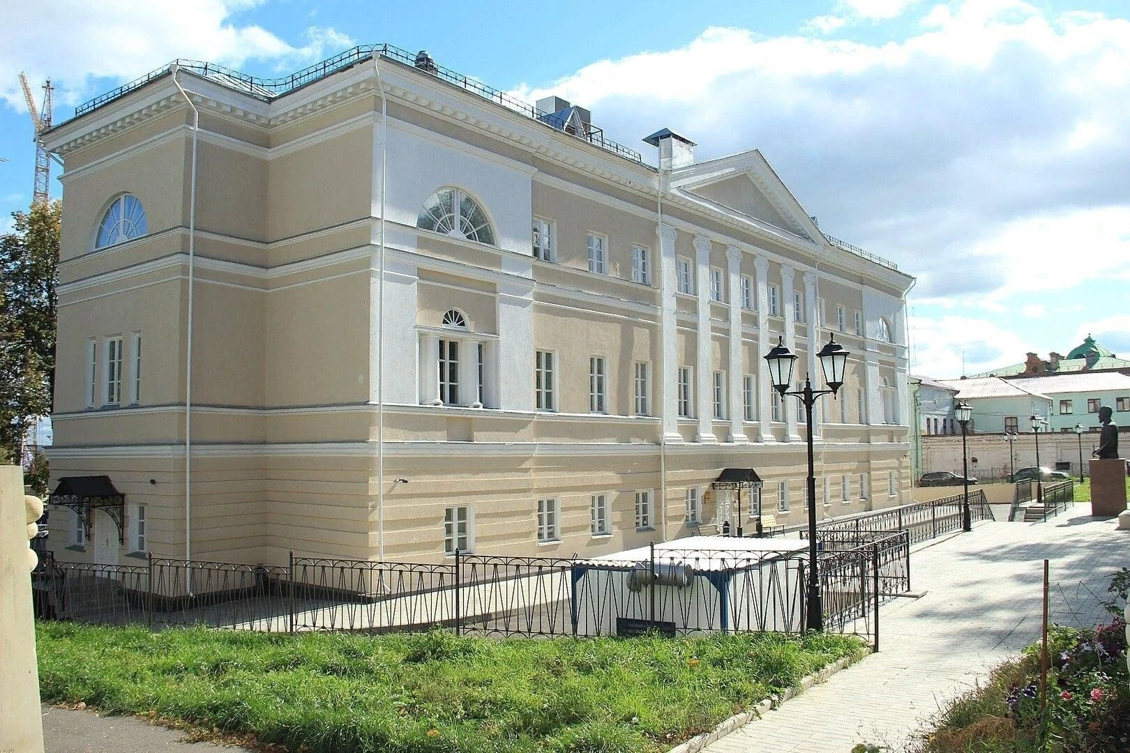 Постер Губернаторский дом