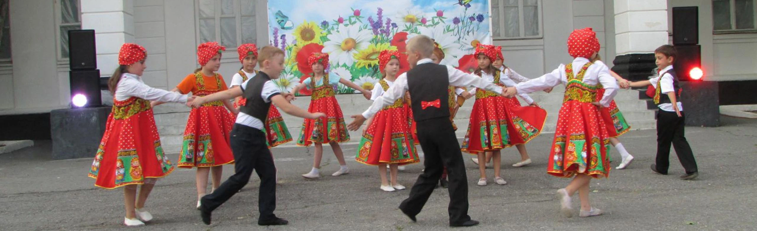 Постер Танцы народов России. Мастер-класс по танцу в Ростове-на-Дону