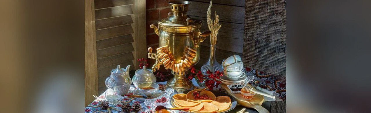 Постер Его Величество чай в Ростове-на-Дону