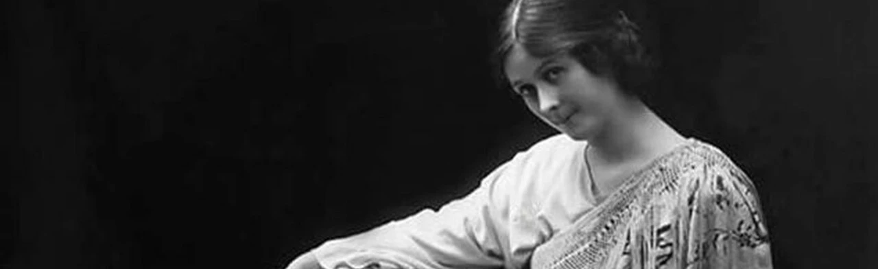 Постер Айседора. Предопределение (Человек в кубе)