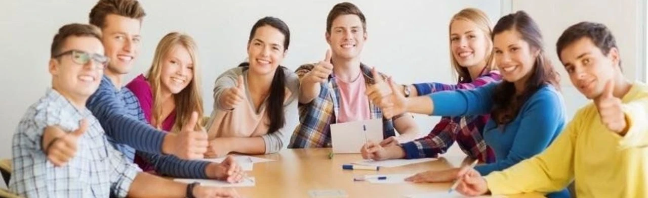 Постер Умномыслящие: Интеллектуальная программа