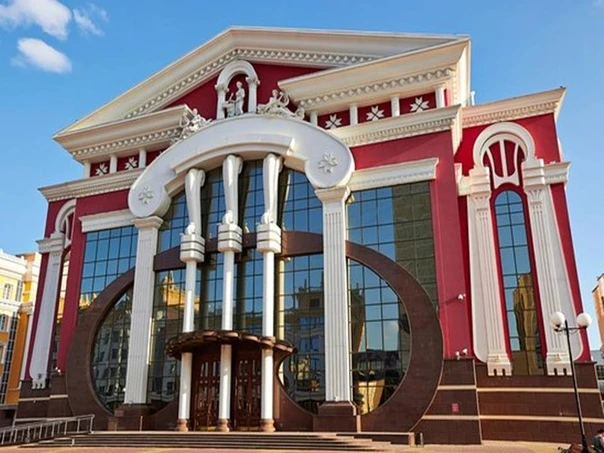 Постер Театр оперы и балета им. И. М. Яушева