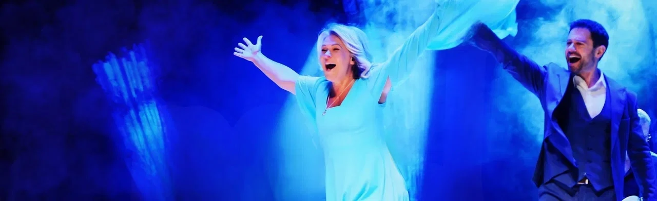 Постер Антон и Виктория Макарские в Саратове