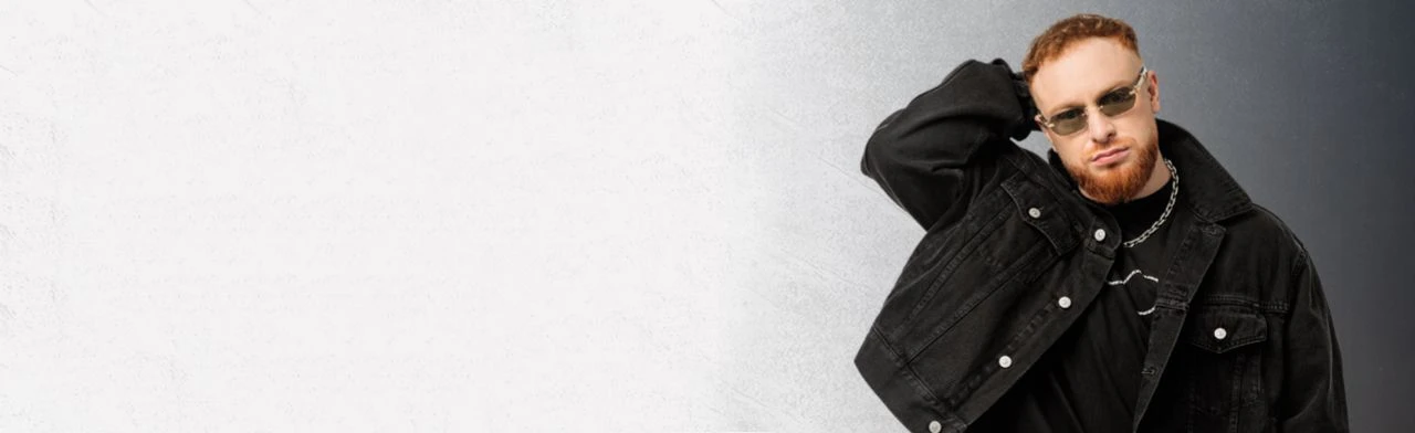 Постер Леша Свик