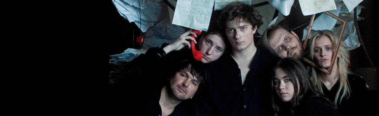 Постер Бонд с кнопкой в Самаре