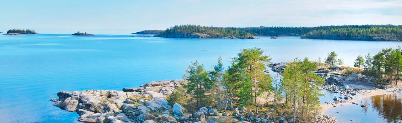 Постер Дивный день в Карелии: водопады, хаски, водная прогулка на драккаре к форелевой ферме в Санкт-Петербурге