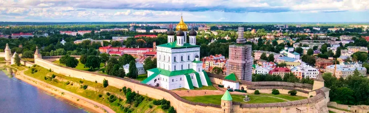 Постер Тур на 1 день "Древние крепости Руси: Псков-Изборск-Печоры" в Санкт-Петербурге