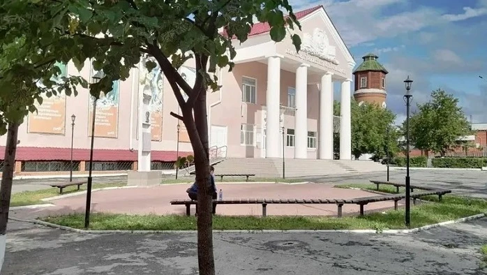 Постер площадки ДК Железнодорожников (Курган)