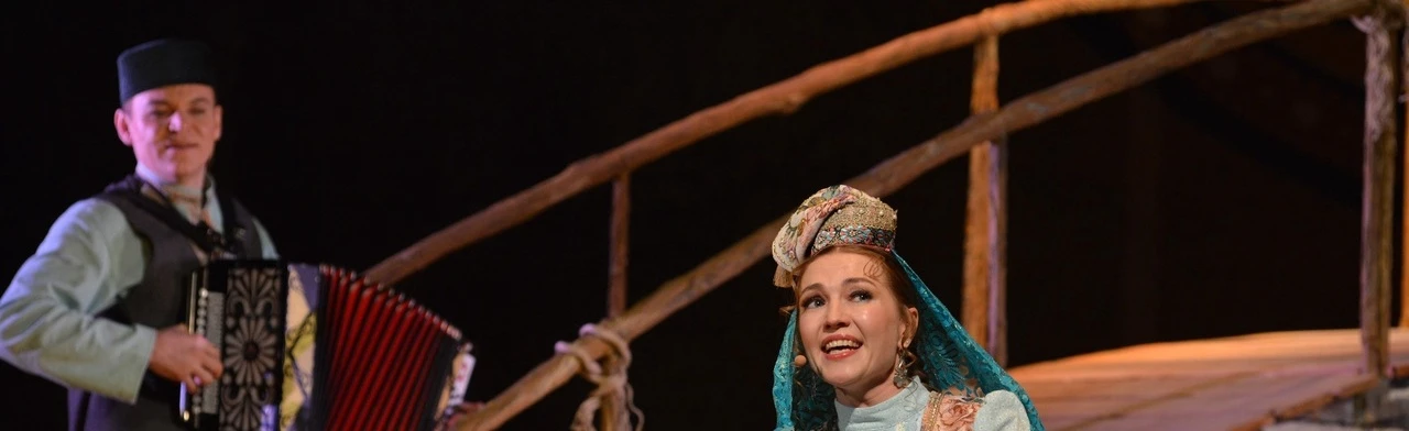 Постер Галиябану