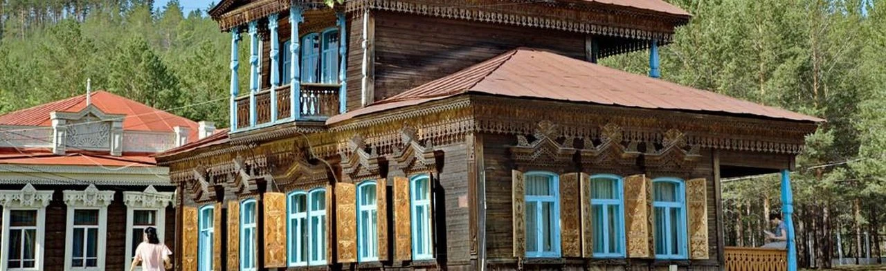 Постер Дом с мезонином: Выставка