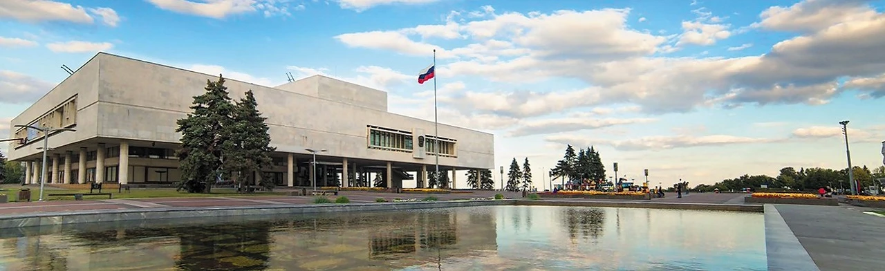 Постер Постоянная экспозиция. Павильон "Гараж СССР. Ретромототехника"