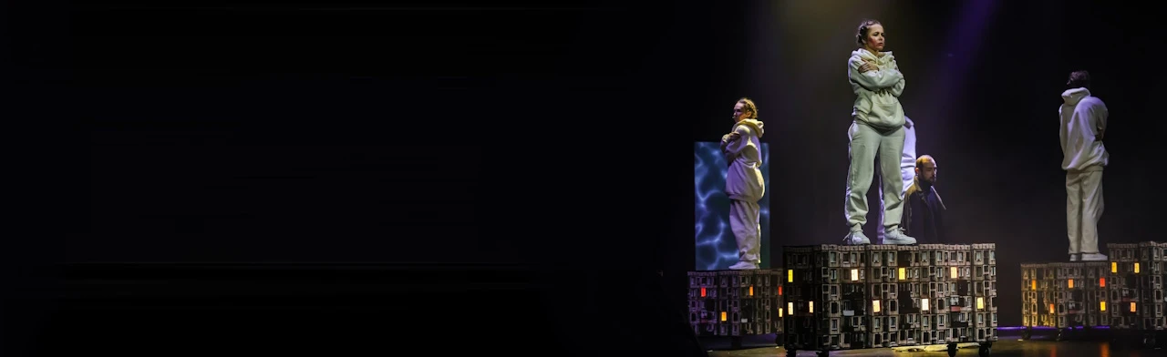 Постер Связи в Владивостоке