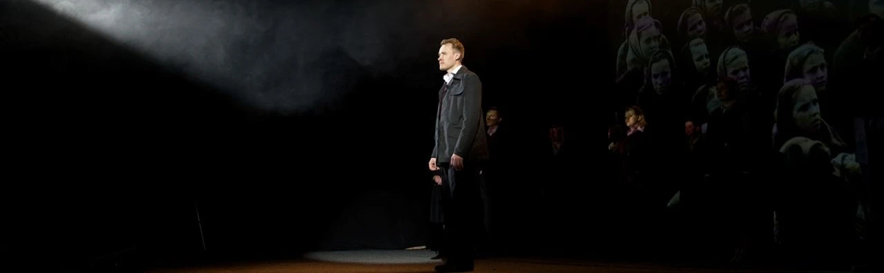 Постер Сияние в Волгограде