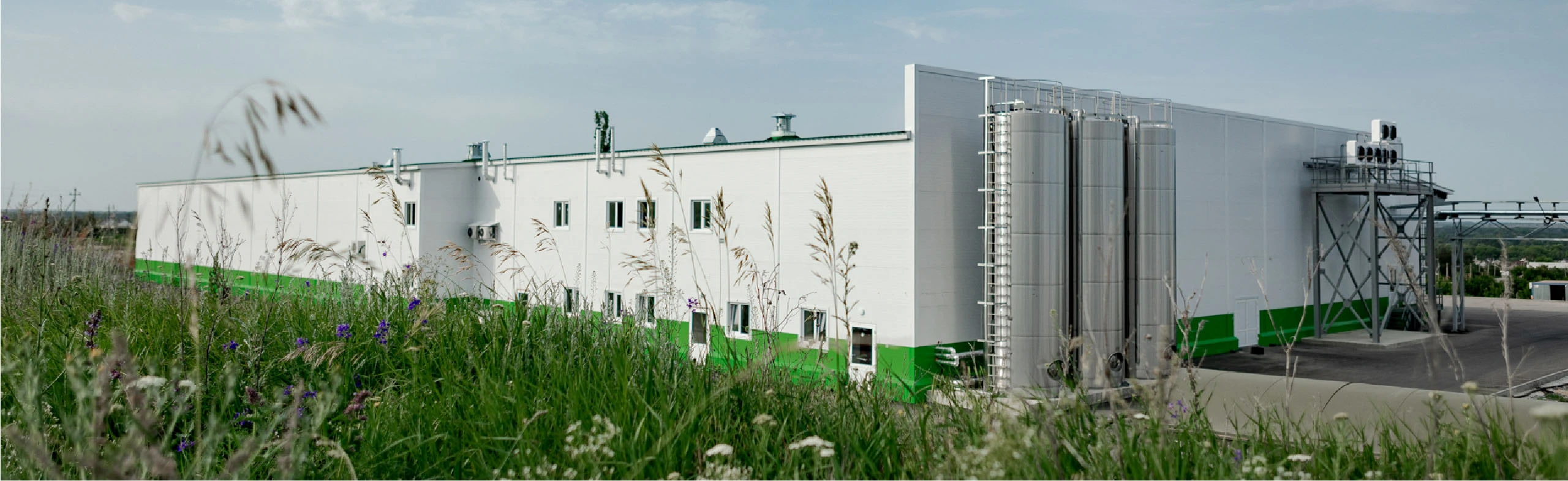 Постер Экскурсии по сыродельному заводу "ЭкоНива Молоко Воронеж"