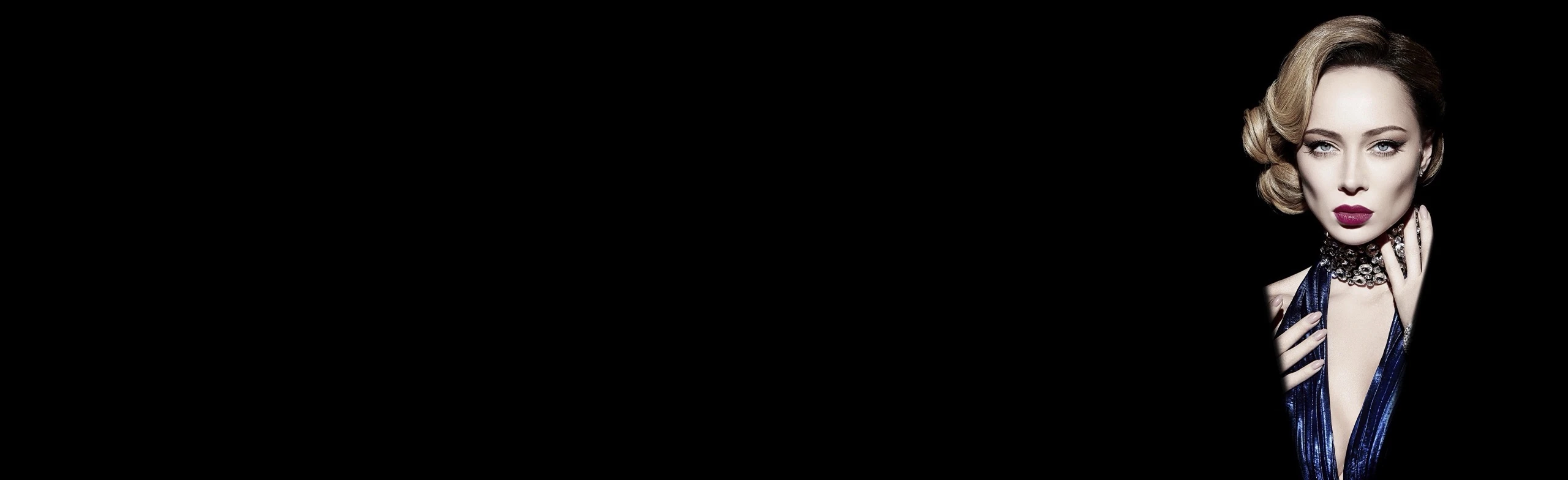 Постер Настасья Самбурская в Ярославле